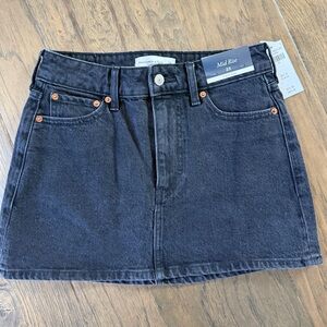 Abercrombie & Fitch Black Denim Skirt NWT